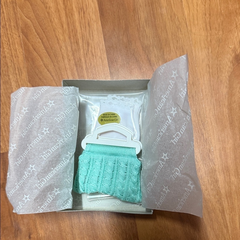 American girl BeForever Maryellen’s Accessories purse, gloves, pearls new in box - Picture 2 of 12